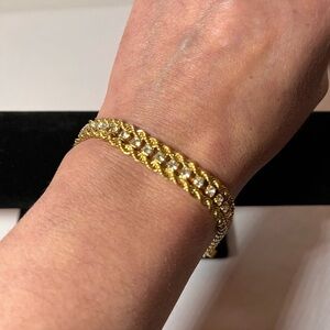 New Fifth Avenue Gold and Austrian Crystal tennis Bracelet. Lead & Nickel free